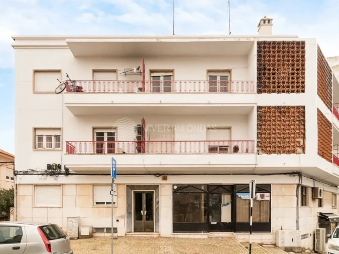 Prédio para Venda em Almada, Cova da Piedade, Pragal e Cacilhas Foto 18