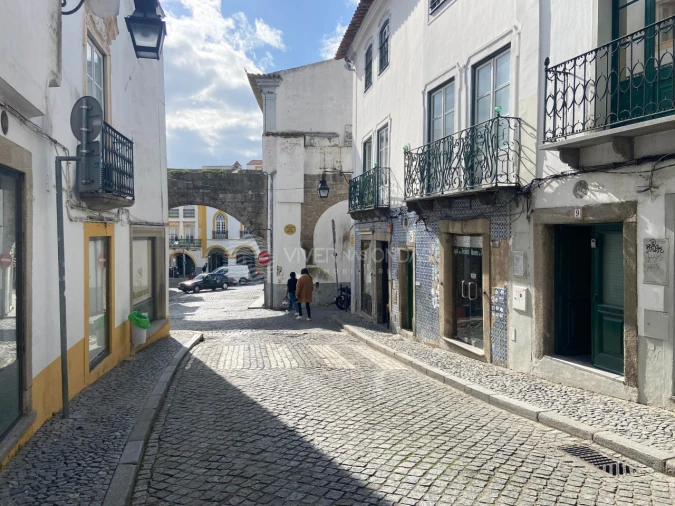 Moradia T6 para Venda em Évora (São Mamede, Sé, São Pedro e Santo Antão) Foto 31