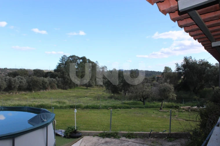 Quinta T3 para Venda em Salgueiro do Campo Foto 25