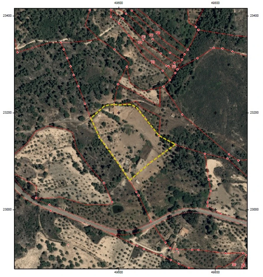 Quinta T3 para Venda em Salgueiro do Campo Planta 2