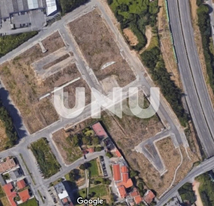 Terreno para Venda em São Paio de Oleiros Foto 3