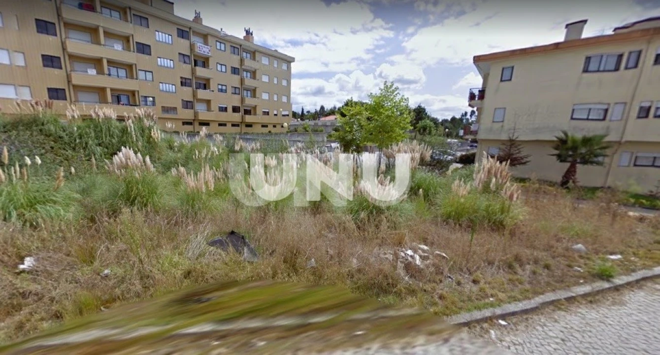 Terreno para Venda em Mozelos Foto 3