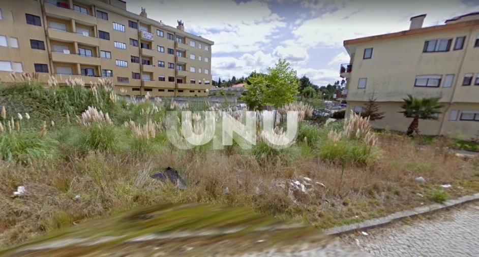 Terreno para Venda em Mozelos Foto 3