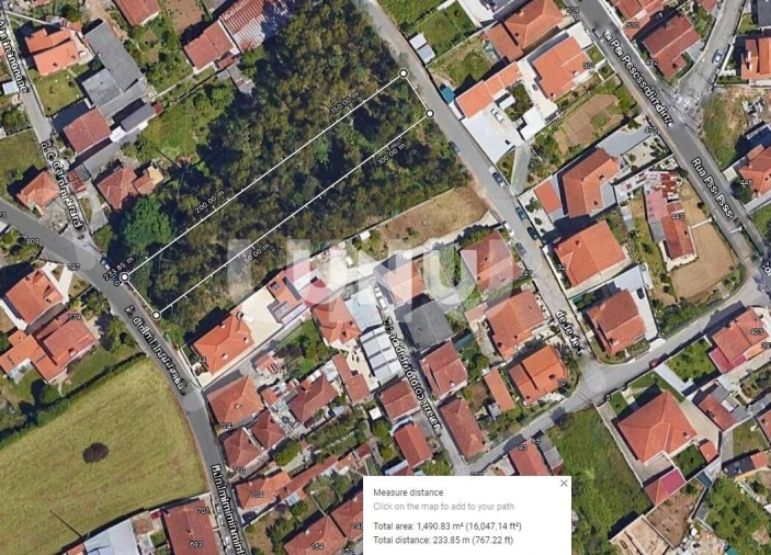 Terreno para Venda em Vila de Cucujães