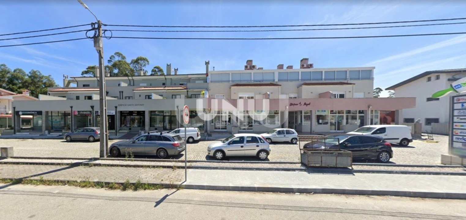 Garagem para Venda em Lobão, Gião, Louredo e Guisande Foto 2