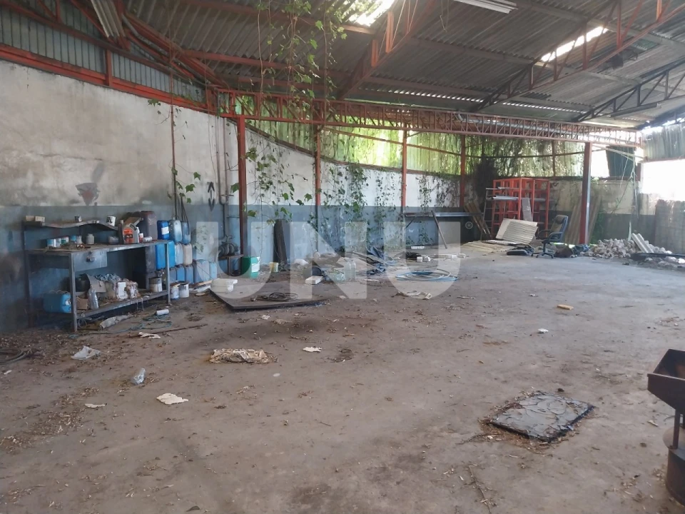 Armazém para Venda em Carvalhosa Foto 11