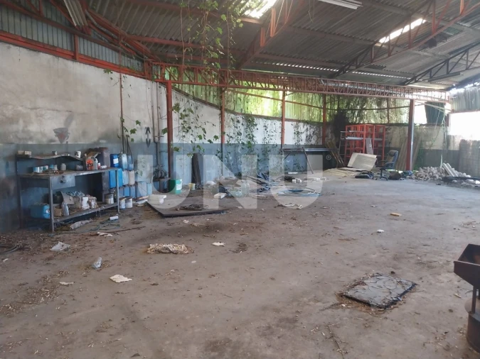 Armazém para Venda em Carvalhosa Foto 11