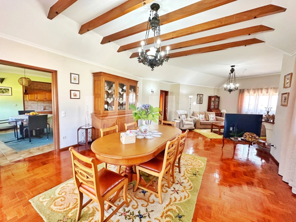 Moradia T4 para Venda em Esmoriz Foto 17