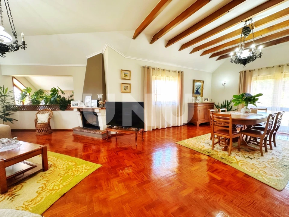 Moradia T4 para Venda em Esmoriz Foto 18