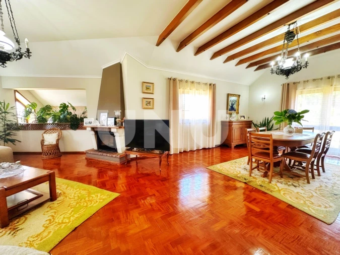 Moradia T4 para Venda em Esmoriz Foto 18