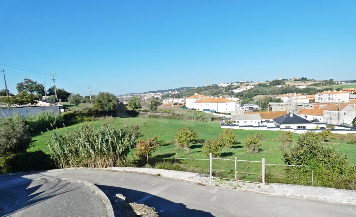 Terreno para Venda em Milharado Foto 10