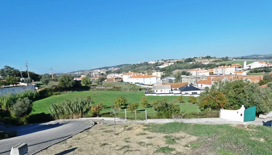 Terreno para Venda em Milharado Foto 5