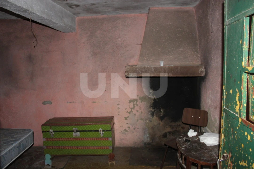 Terreno para Venda em Escalos de Cima e Lousa Foto 6