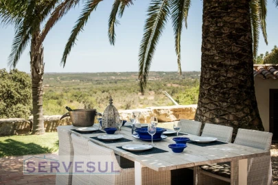 Moradia T5 para Venda em Silves