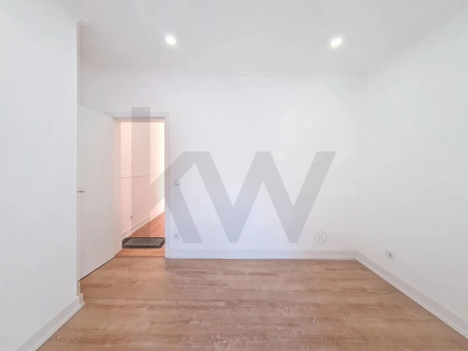 Apartamento T3 para Venda em Arroios Foto 10