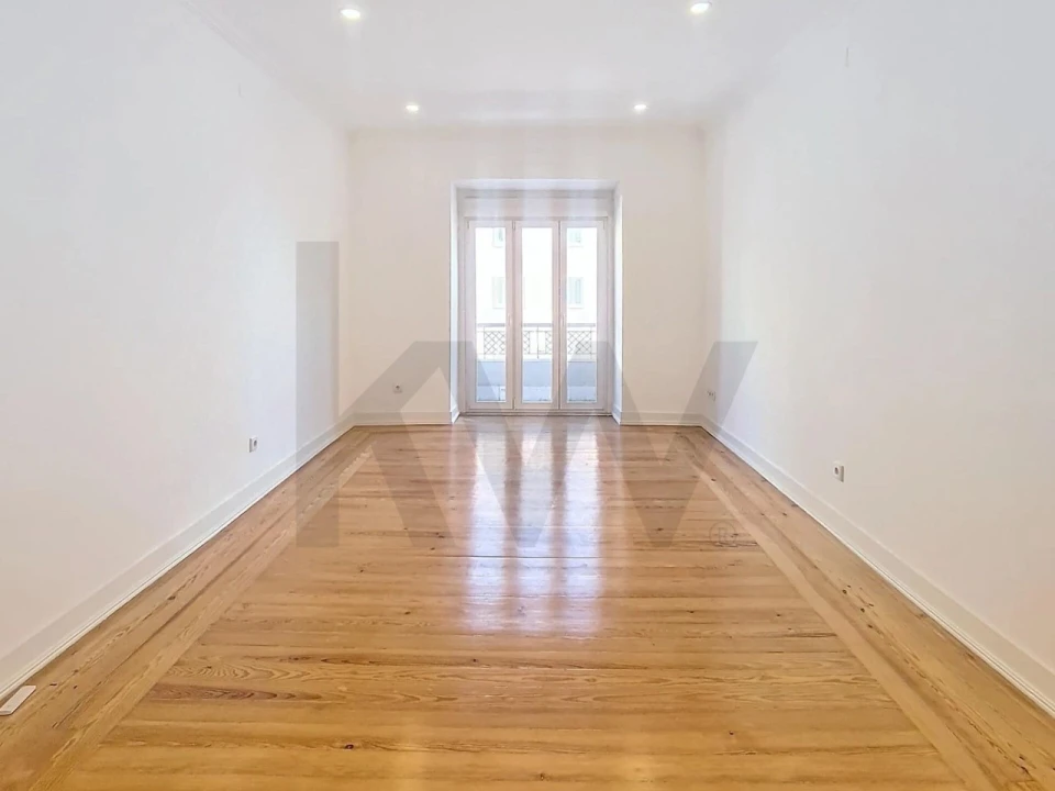 Apartamento T3 para Venda em Arroios Foto 16