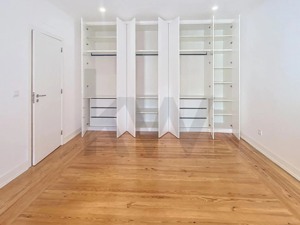 Apartamento T3 para Venda em Arroios Foto 17