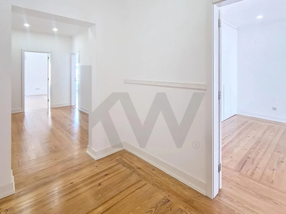 Apartamento T3 para Venda em Arroios Foto 6
