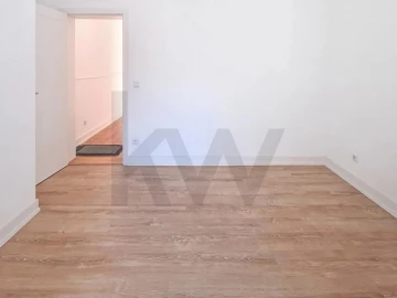 Apartamento T3 para Venda em Arroios