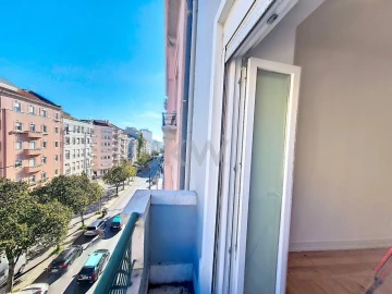 Apartamento T3 para Venda em Arroios