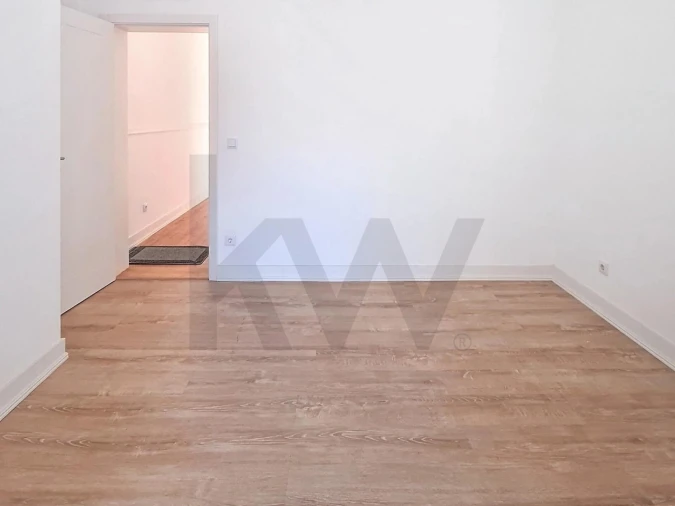 Apartamento T3 para Venda em Arroios Foto 21