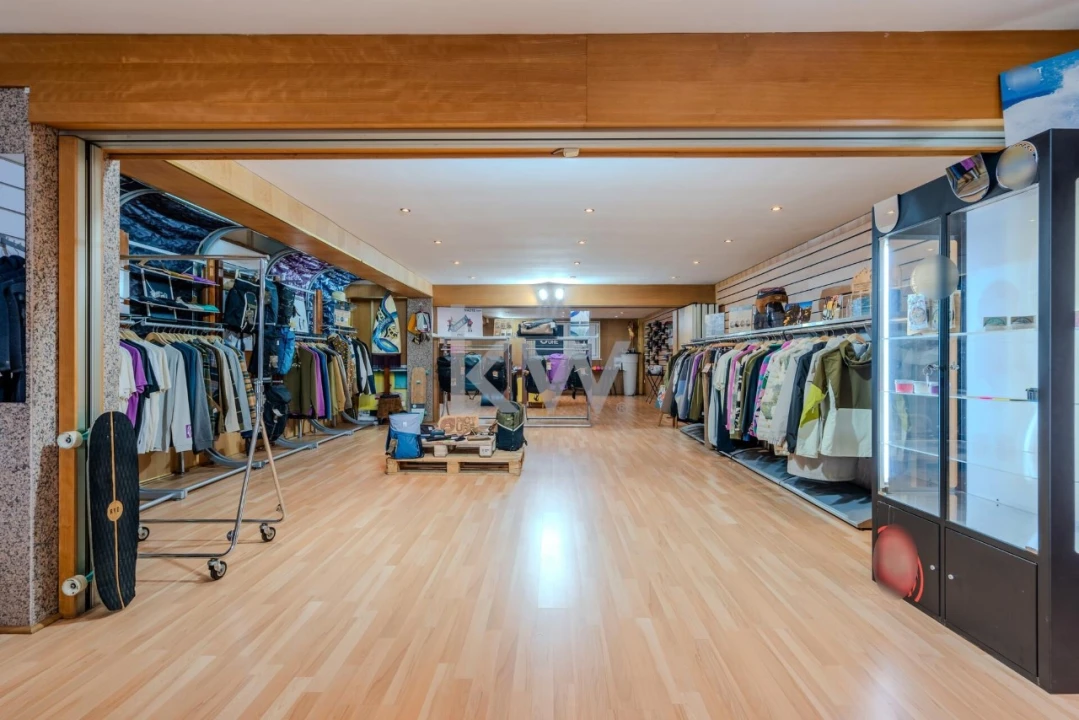 Armazém para Venda em Seixal, Arrentela e Aldeia de Paio Pires Foto 42