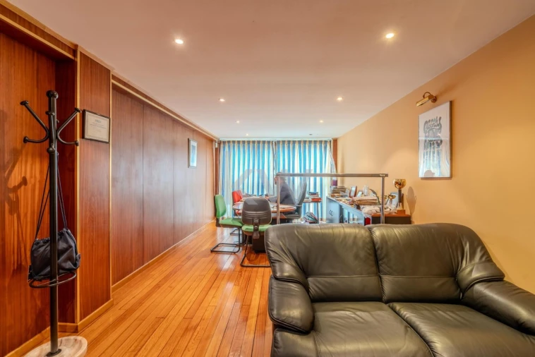 Armazém para Venda em Seixal, Arrentela e Aldeia de Paio Pires Foto 25