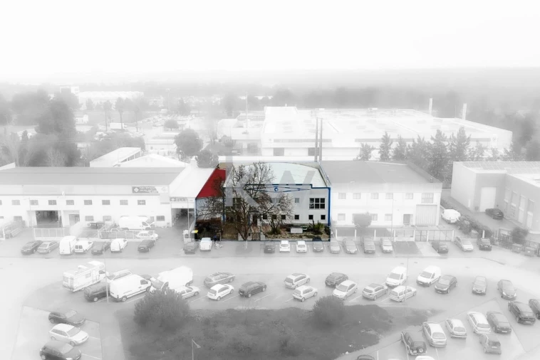 Armazém para Venda em Seixal, Arrentela e Aldeia de Paio Pires Foto 3