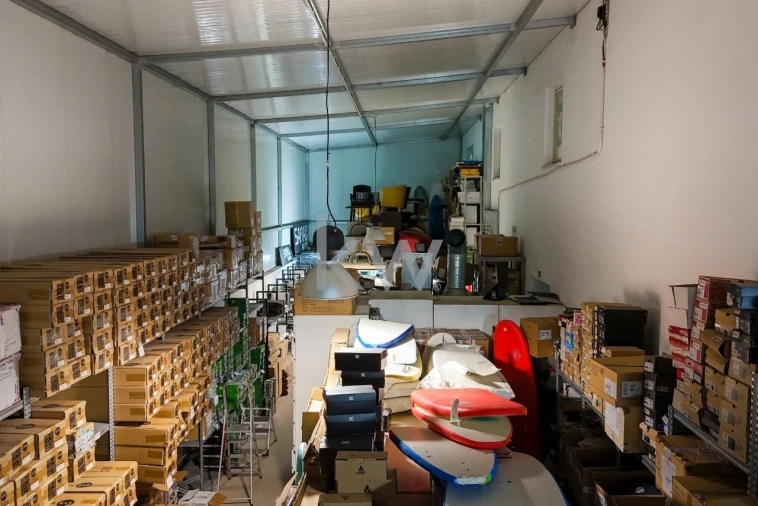 Armazém para Venda em Seixal, Arrentela e Aldeia de Paio Pires Foto 10