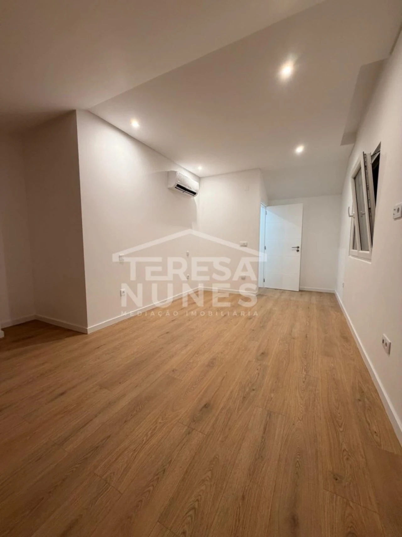 Moradia T3 para Venda em Quinta do Conde Foto 47