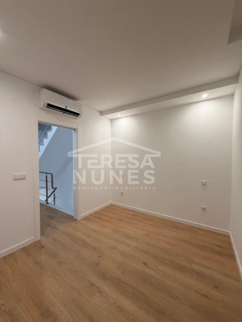 Moradia T3 para Venda em Quinta do Conde