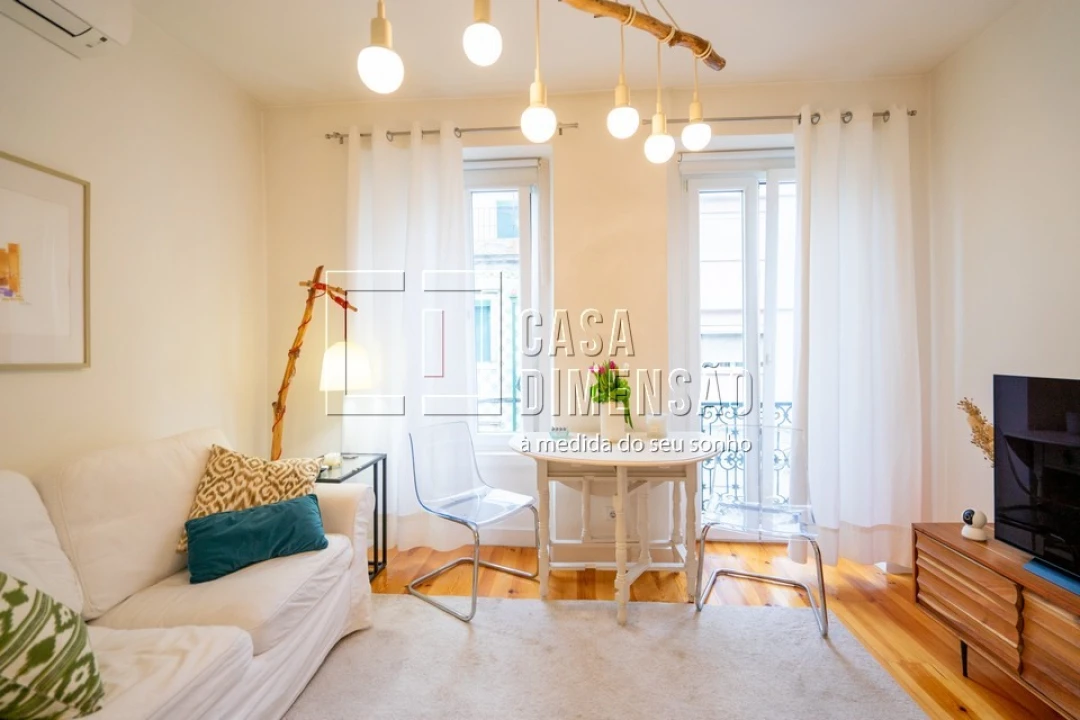 Apartamento T1 para Venda em Campolide Foto 5