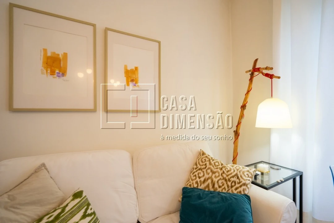 Apartamento T1 para Venda em Campolide Foto 10