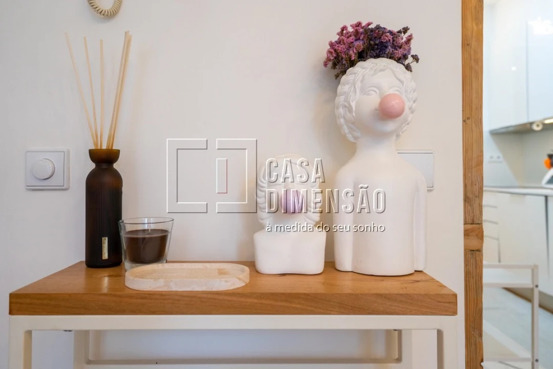 Apartamento T1 para Venda em Campolide Foto 14