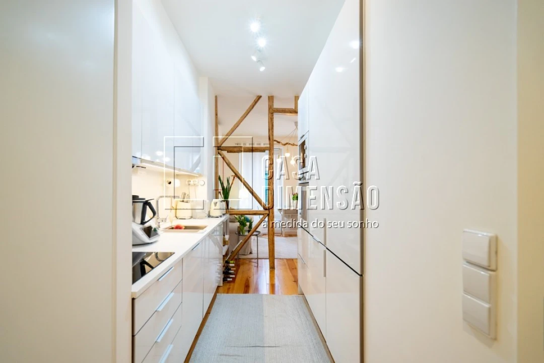 Apartamento T1 para Venda em Campolide Foto 27