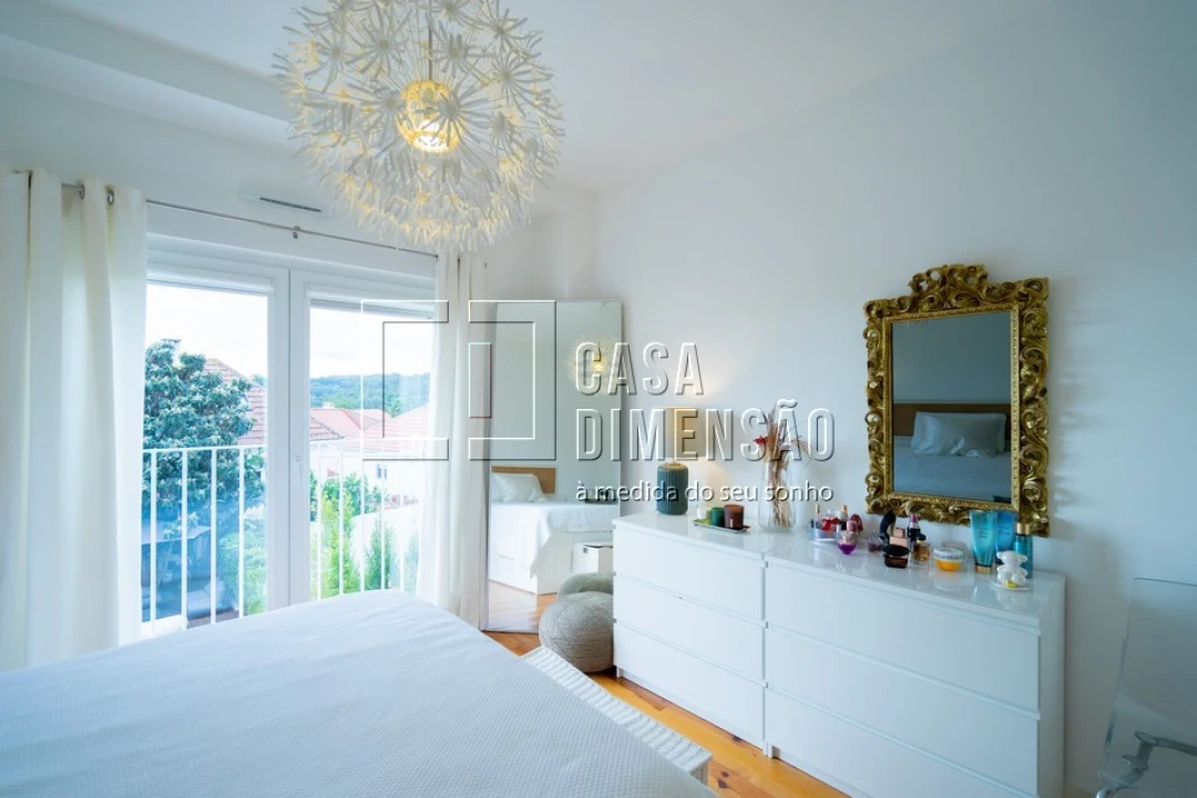 Apartamento T1 para Venda em Campolide Foto 42