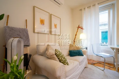 Apartamento T1 para Venda em Campolide