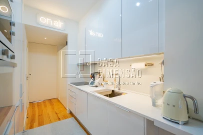 Apartamento T1 para Venda em Campolide
