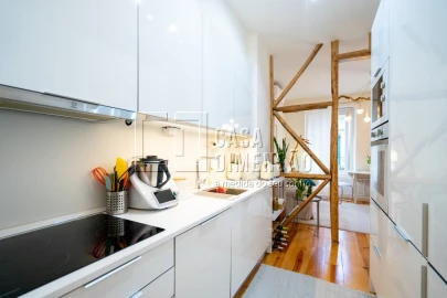 Apartamento T1 para Venda em Campolide