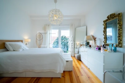 Apartamento T1 para Venda em Campolide