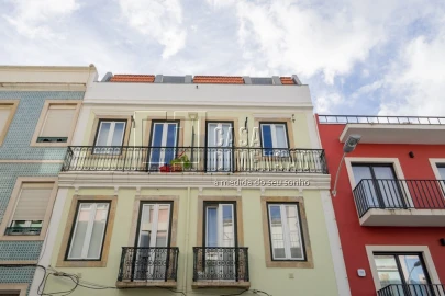 Apartamento T1 para Venda em Campolide