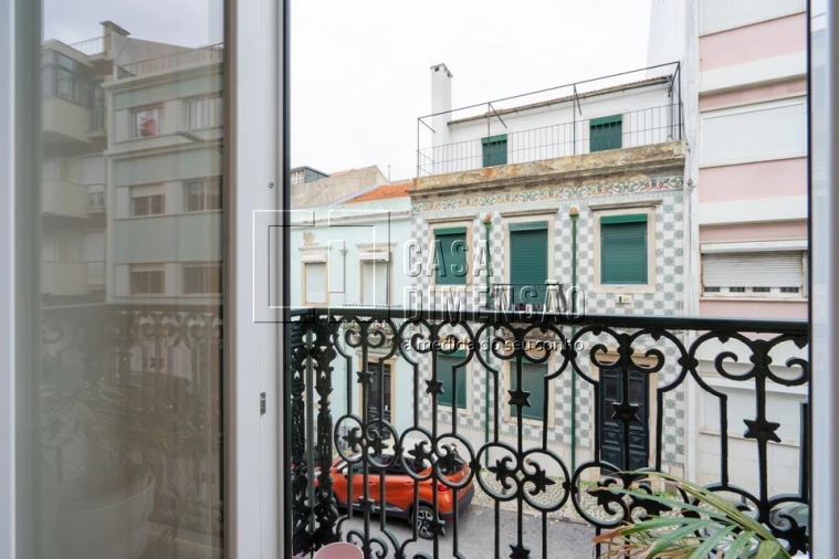 Apartamento T1 para Venda em Campolide Foto 15