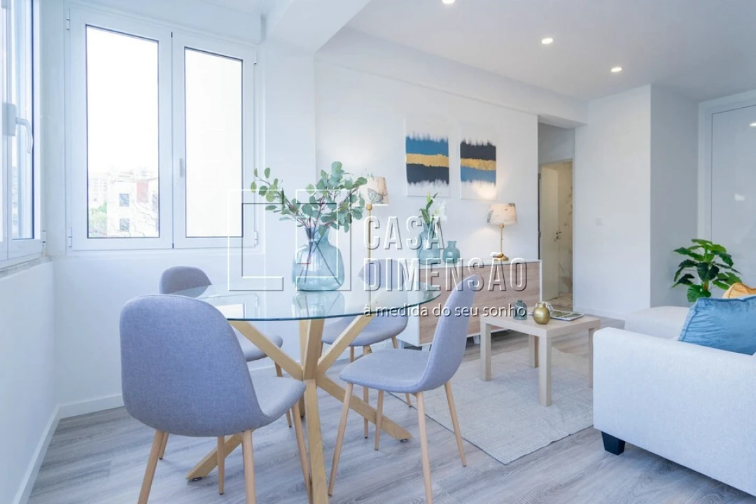 Apartamento T3 para Venda em Carnide Foto 11