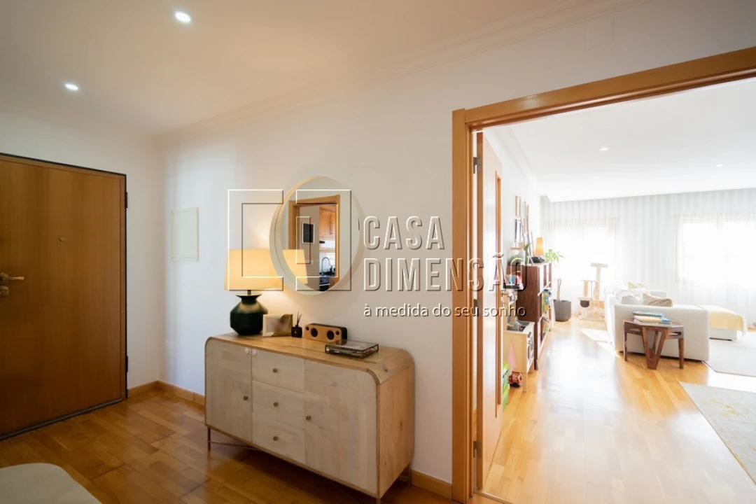 Apartamento T2 para Venda em Venteira Foto 9