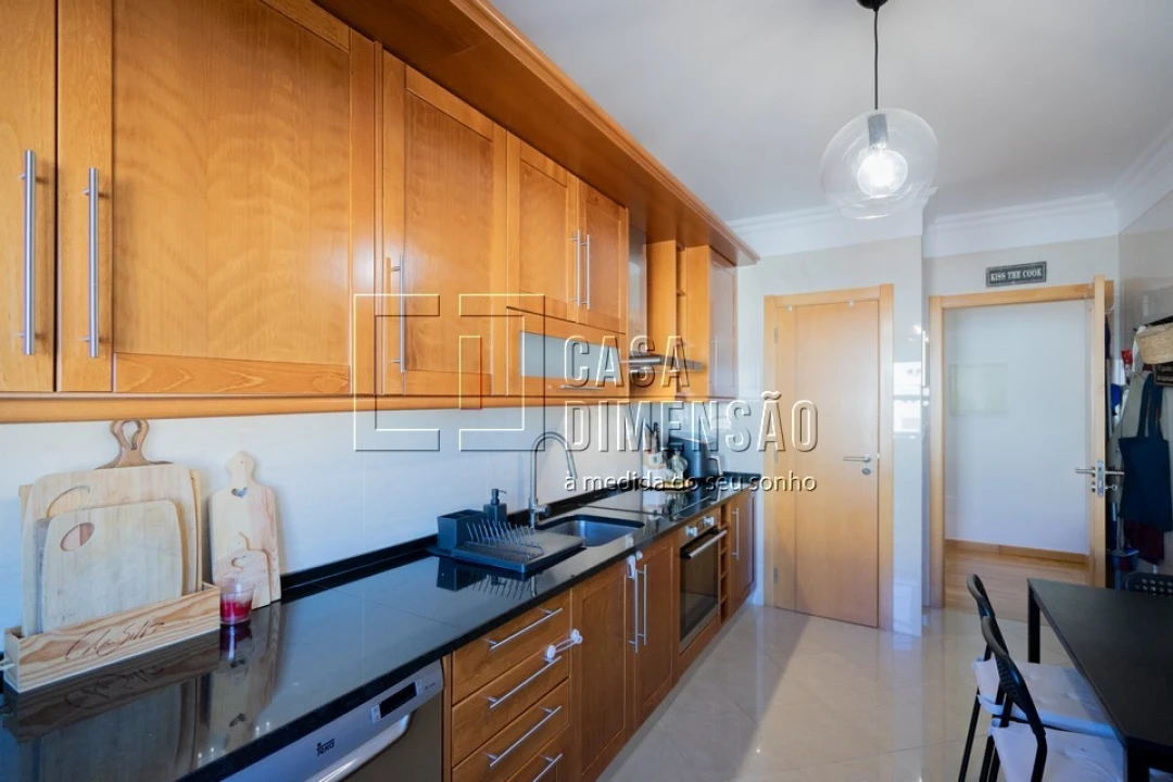Apartamento T2 para Venda em Venteira Foto 41