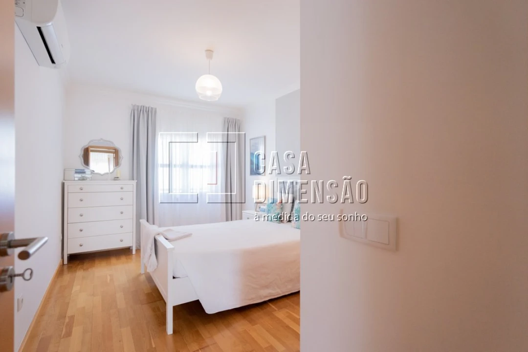 Apartamento T2 para Venda em Venteira Foto 46