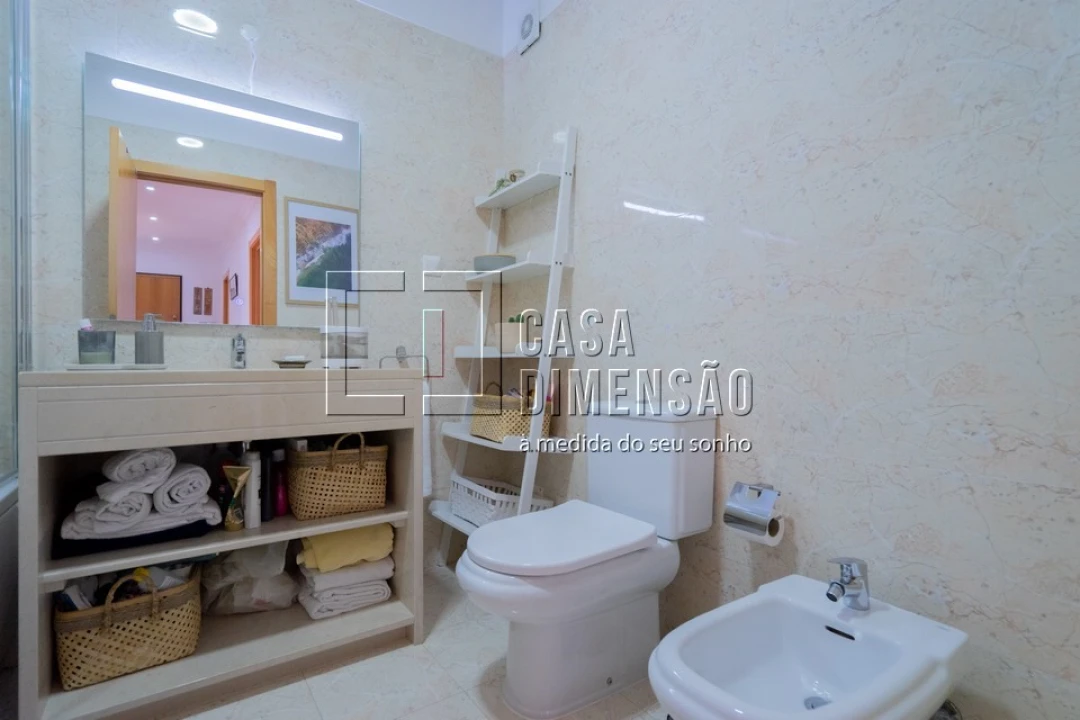Apartamento T2 para Venda em Venteira Foto 64