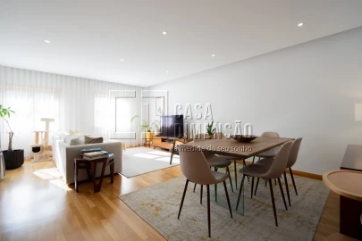 Apartamento T2 para Venda em Venteira