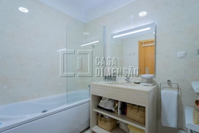 Apartamento T2 para Venda em Venteira