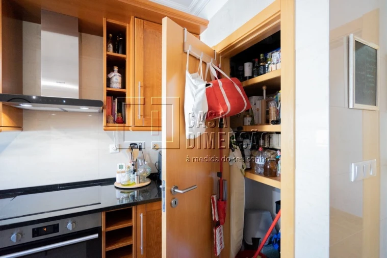 Apartamento T2 para Venda em Venteira Foto 45